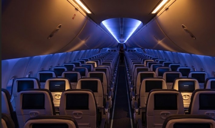 Aeroméxico Boeing 737 MAX 8 economy cabin