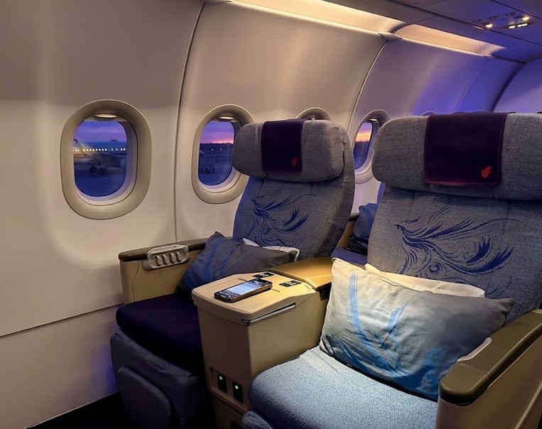 Air China Airbus A320neo cabin