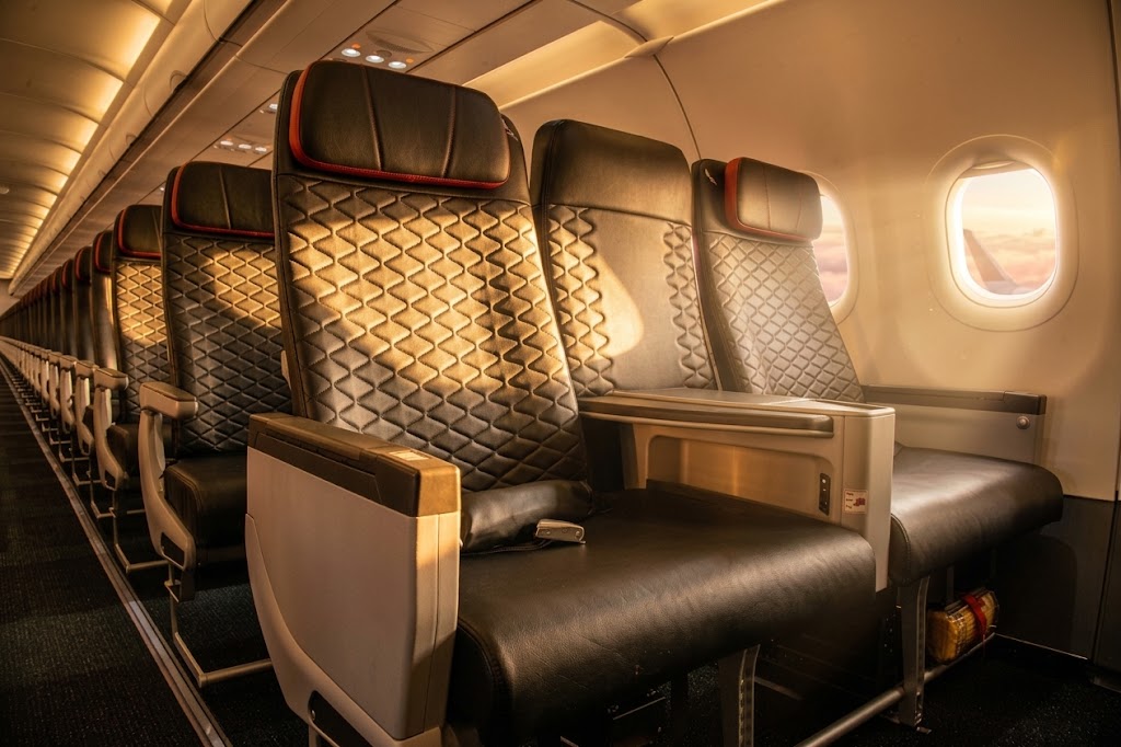 Avianca Airbus A320 cabin interior