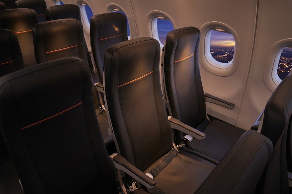 Jetstar Airbus A321 economy cabin