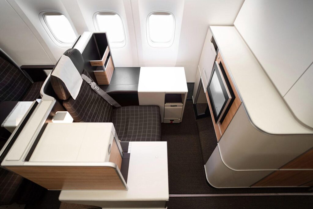 SWISS Boeing 777-300ER cabin