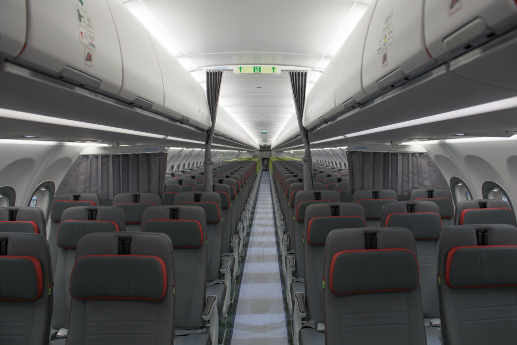 TAP Air Portugal Airbus A321neo economy cabin