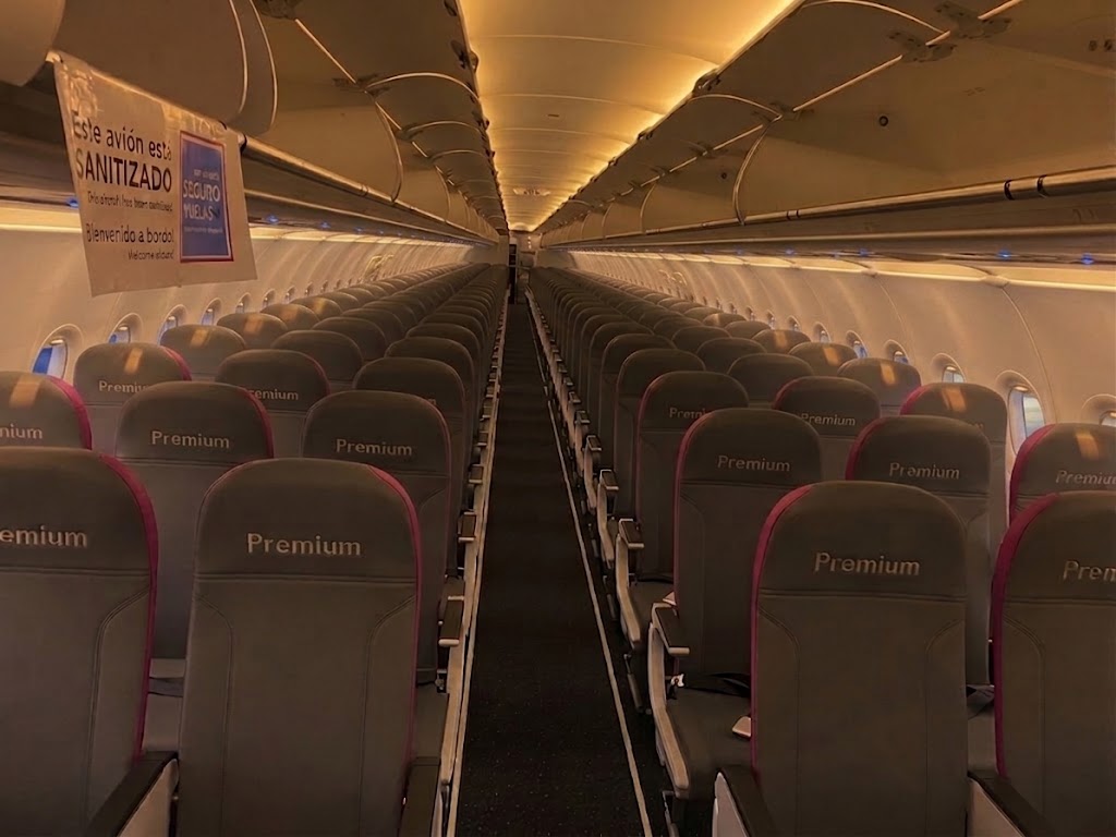 Volaris Airbus A320ceo economy cabin