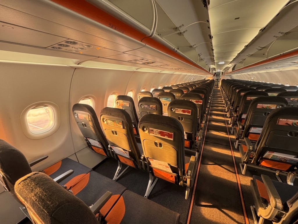 easyJet Airbus A320neo cabin, 3-3 fixed-back slimline seats with no seatback screens