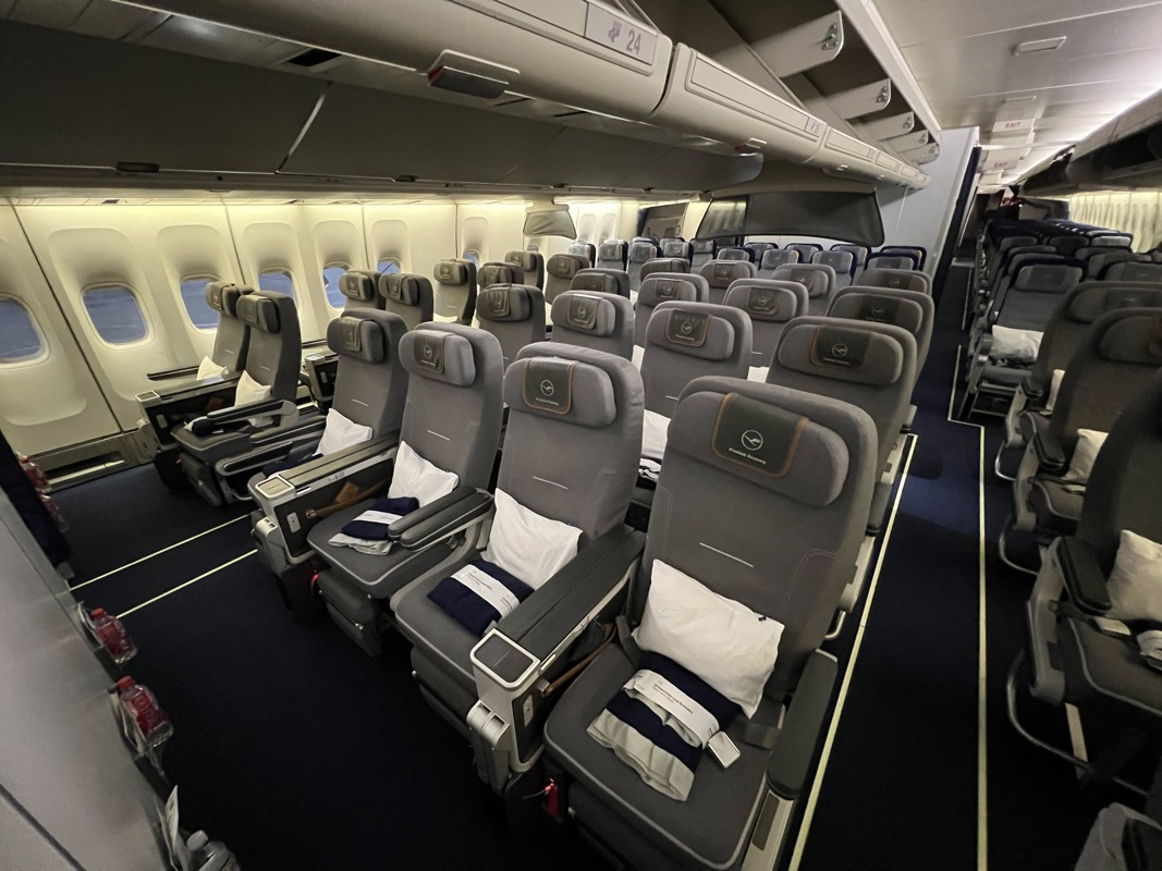 Lufthansa Boeing 747-400 Premium Economy cabin at row 24